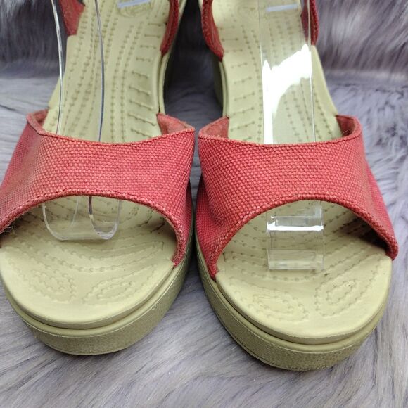Crocs Hanalei Wedge Canvas Ankle Strap Sandals Womens Size 8 Red - Picture 4 of 10